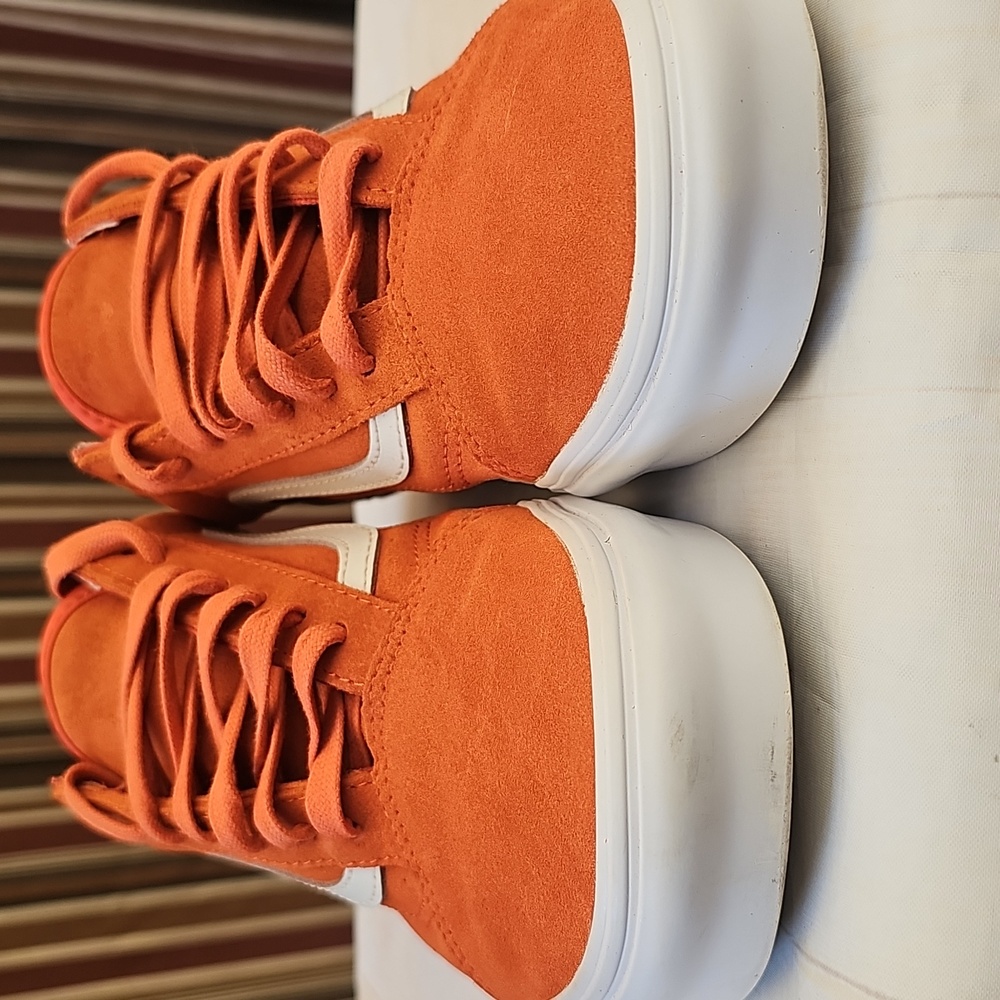 Vans Bold Orange Suede Shoes - Picture 2 of 12